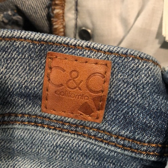 C&C California Bootcut high waisted raw hem jeans Size 6/28 - Picture 6 of 6